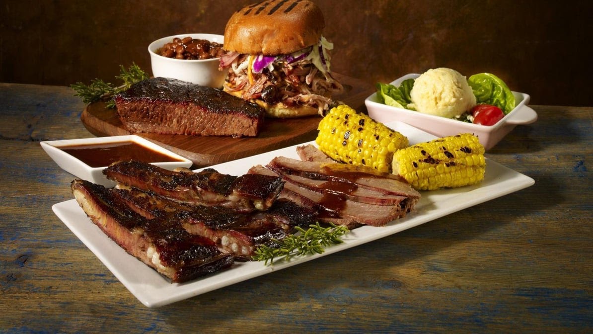 JR's Barbeque by null