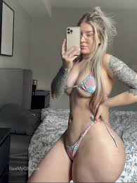 Naked brunette smokes a hookah pipe for porn jpg x Girls nude in