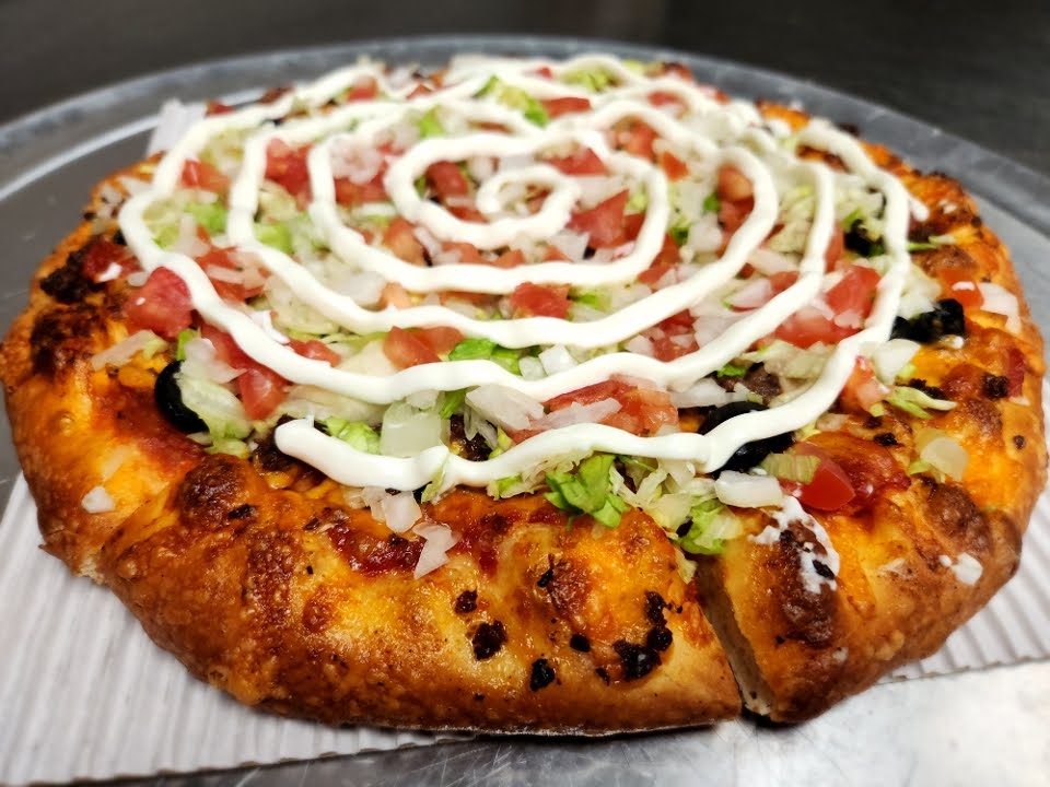 Belle Isle Pizza by null