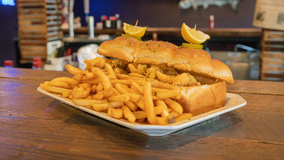 Deanie's Restaurant & Bar by null