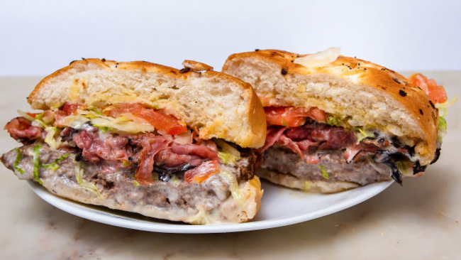 Lou's Deli by null
