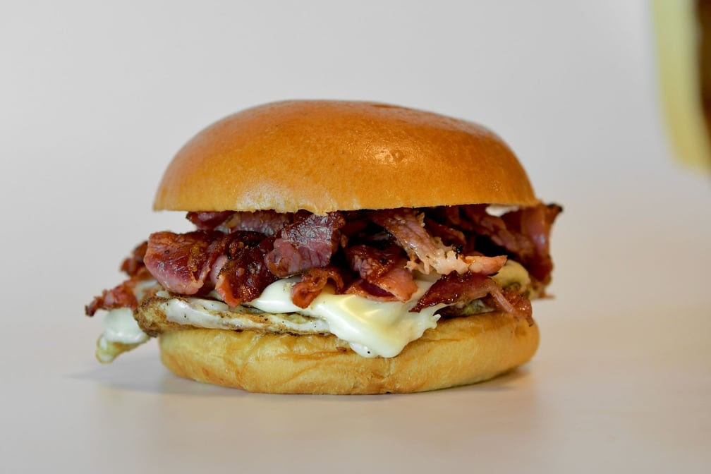 Eat Crispy Burger Convoy by null