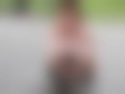 主婦　しゃがみパンチラ|セフレ人妻 | パンチラ胸チラ | 妻画像投稿倶楽部