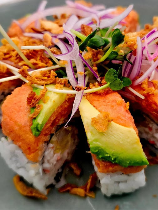 Drunken Fish sushi by null