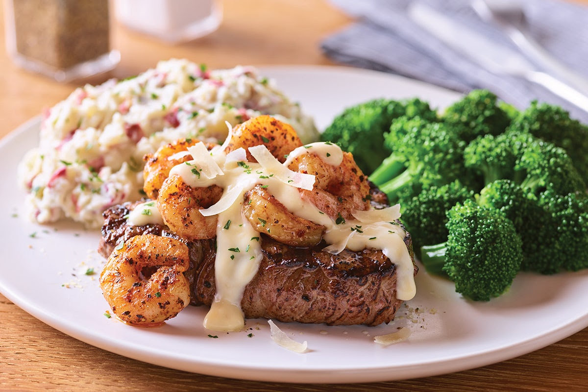 Applebee's Grill + Bar by null