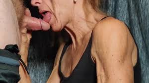 Pregnant woman giving birth porn video gif x Women giving