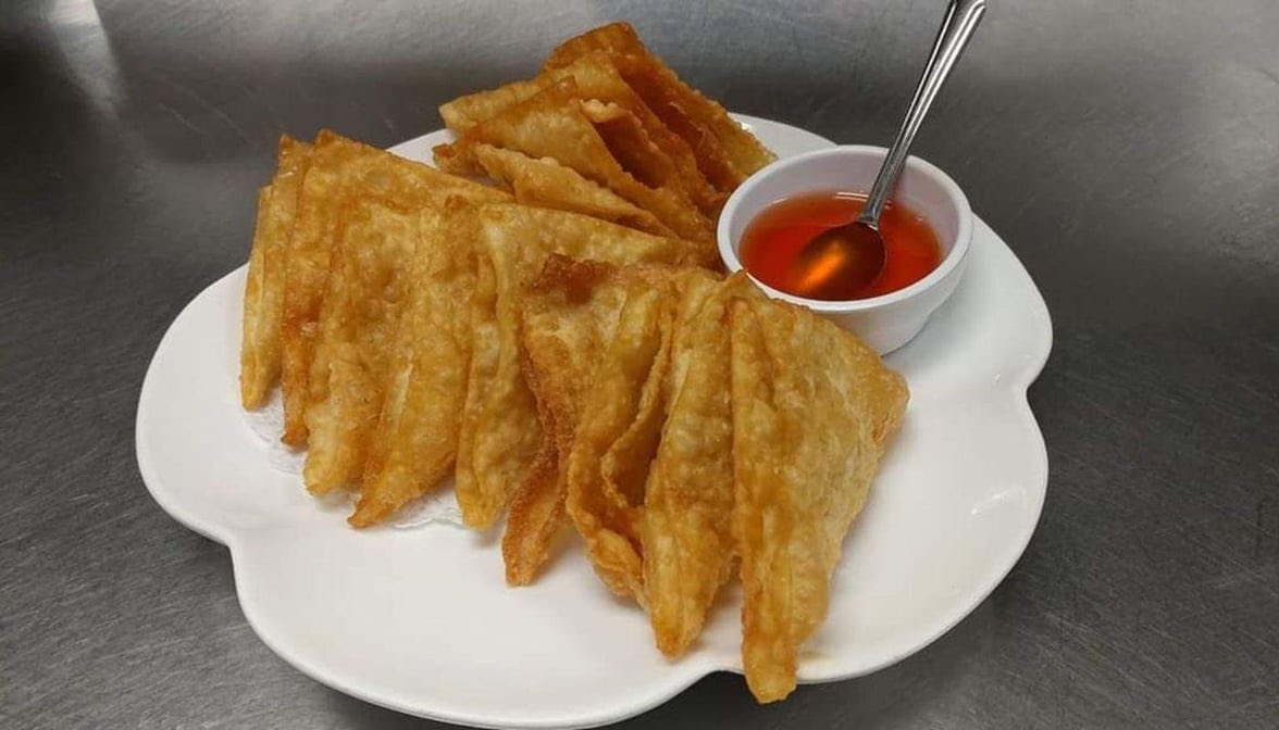 Mom Can Cook Thai Kitchen by null