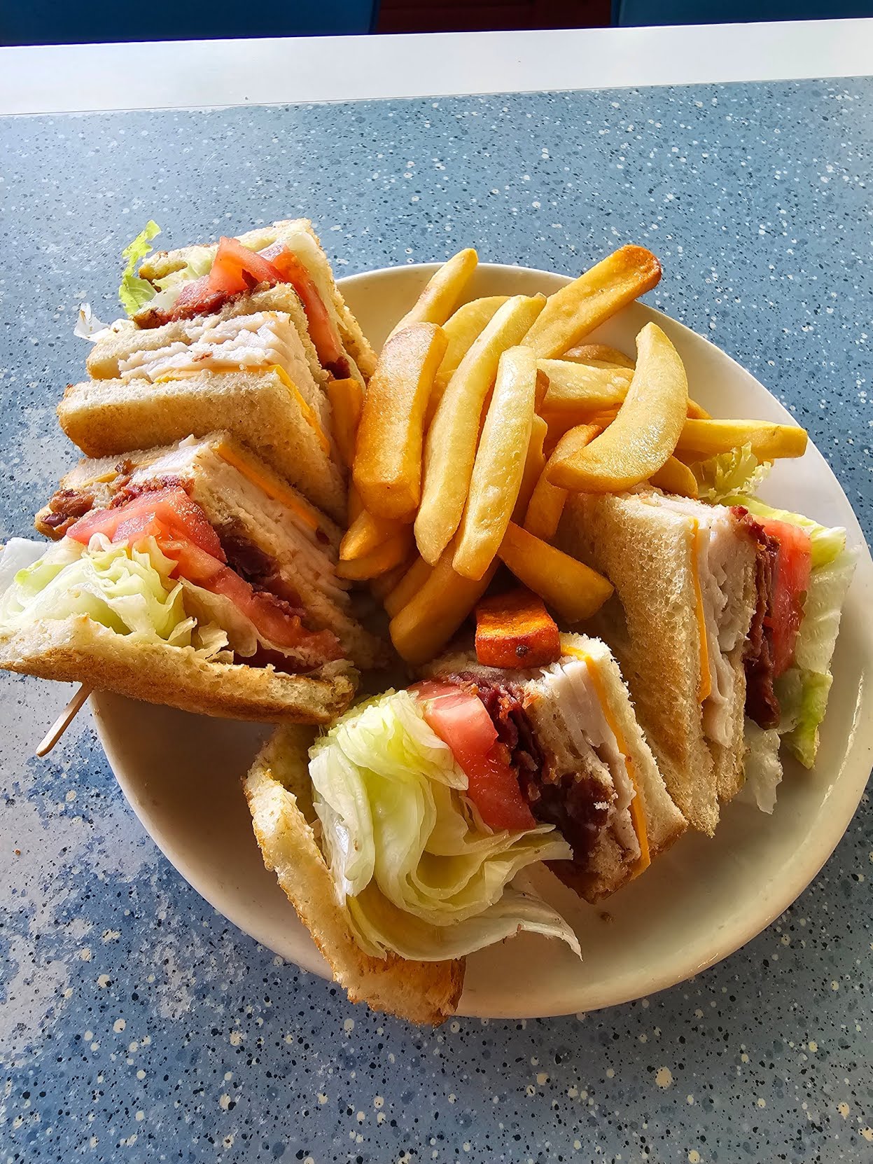 Rae's Restaurant by null