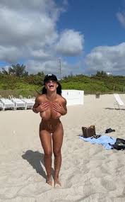 I went to the nude beach with the hotties to do some whoring and recorded the whole thing jpg x Nude on the beach