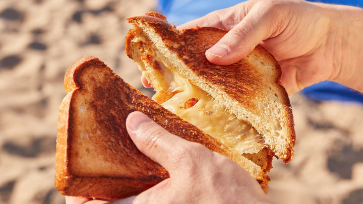 The Fat Shallot Lincoln Park by null