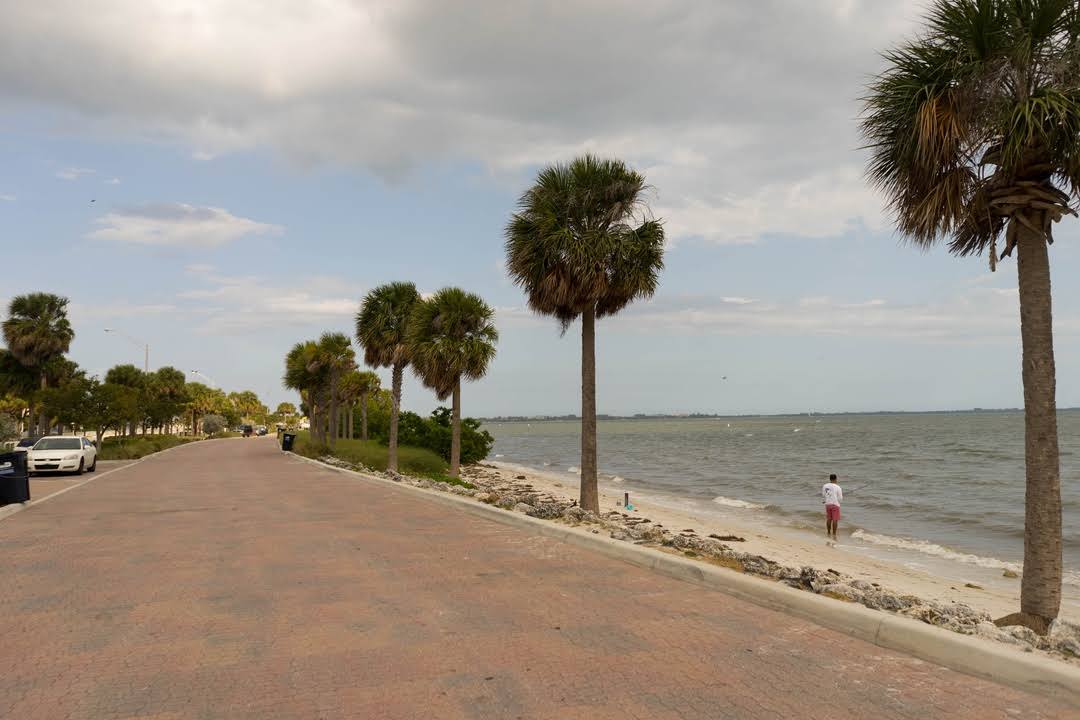 Key Biscayne by null