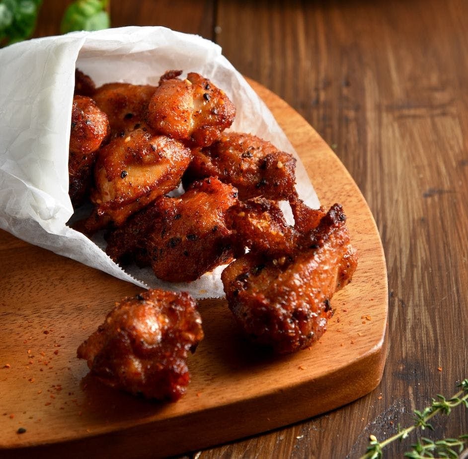 Restaurant Pinecone by null