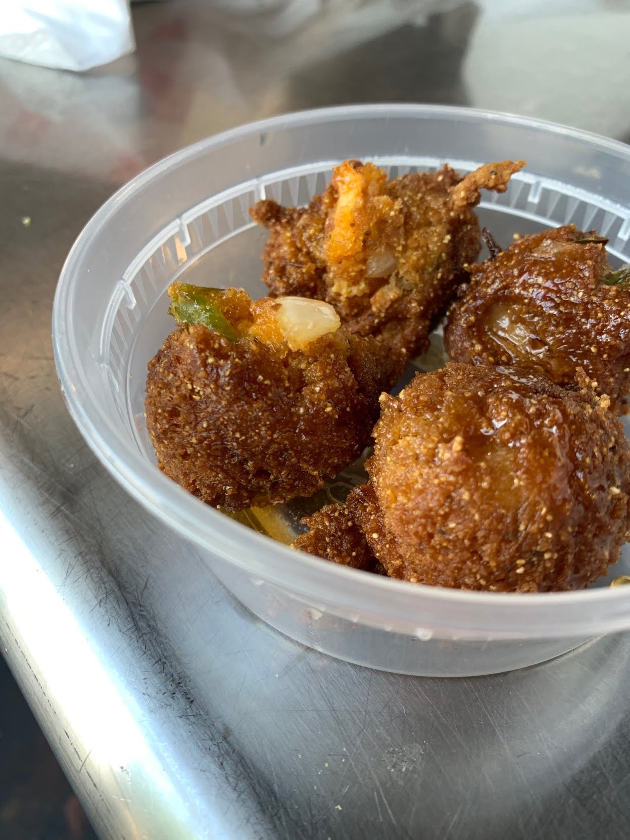 Po' Shines Cafe De La Soul by null