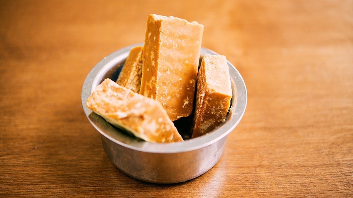 Hariprasad Samosa&Curry by null