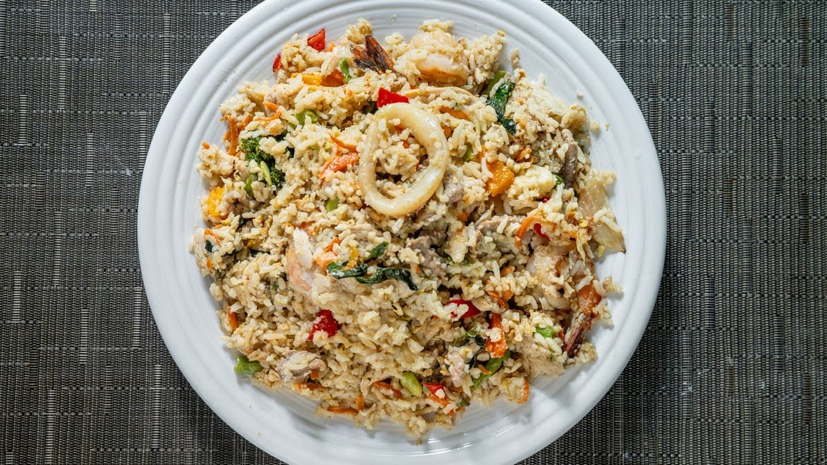 Sky Thai Sushi by null