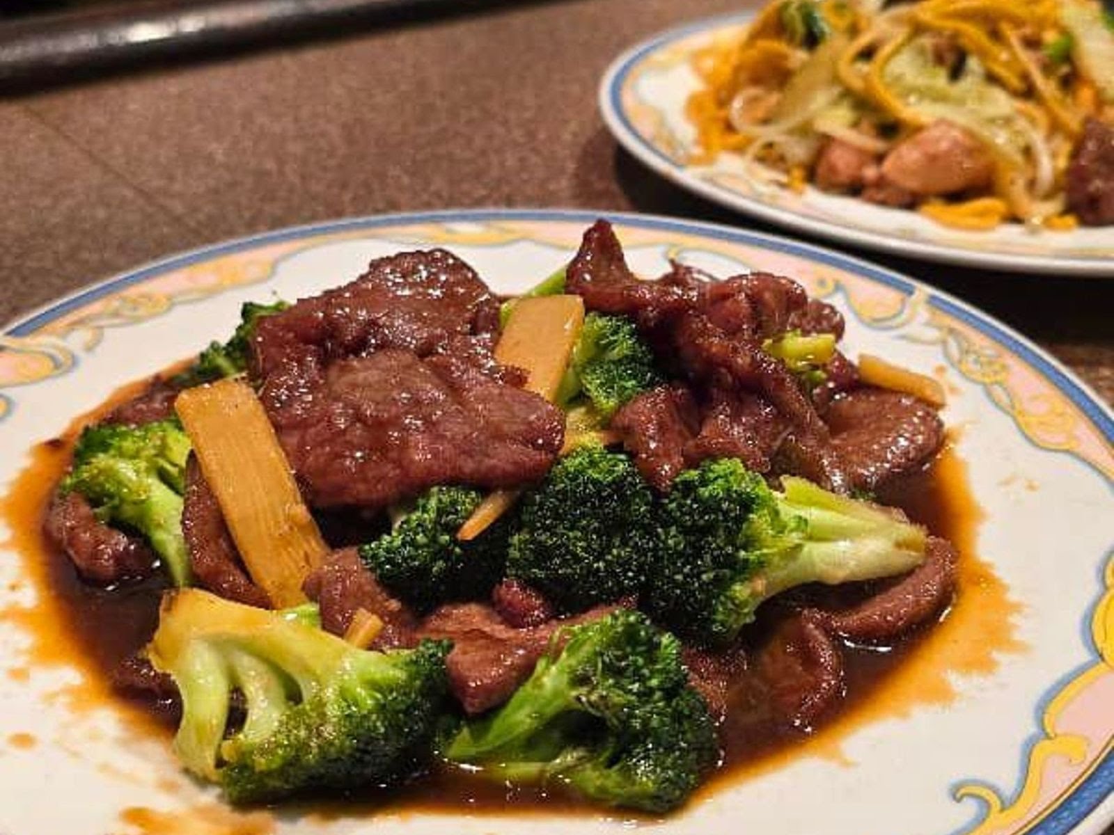 Chef Lee's Peking Restaurant by null