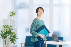 主婦　|主婦もお小遣いを貰っている！？平均額の相場はいくら？ – 「読む」お金の授業