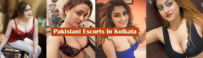 Three generations of the clark family scaled jpg x Kolkata escorts services