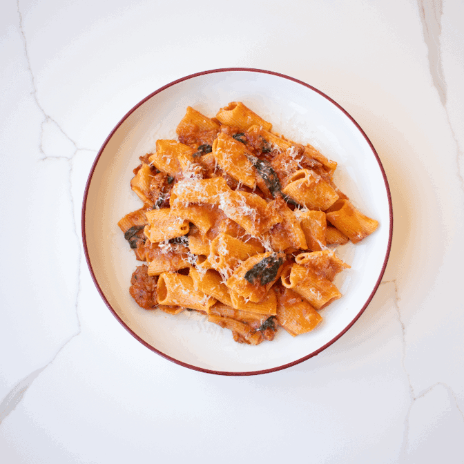 Carina Sorella by null