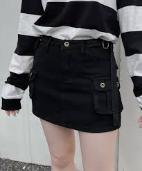 js　ミニスカートモデル　エロ|