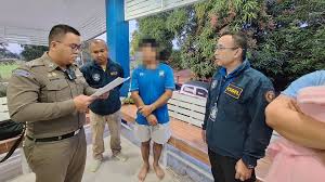 ประถม ใต้กระโปรง|Breaking : นักเรียนแอบถ่ายใต้กระโปรงผู้อื่น  โรงเรียนปกป้องนักเรียนที่แอบถ่ายเพราะเป็นเด็กเรียนเก่ง  อ้างชื่อเสียงโรงเรียน ขู่ไม่ให้เอาไปบอกต่อ ไม่ชี้แจงบทลงโทษ ครูปล่อยเบลอ  ไม่ให้ไปตัดสินใครถูกใครผิด ไร้การสนใจเหยื่อ —— #นักเรียนเลว ...