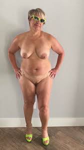 Old mature naked woman masterbaiting video porn videos jpg x Old mature