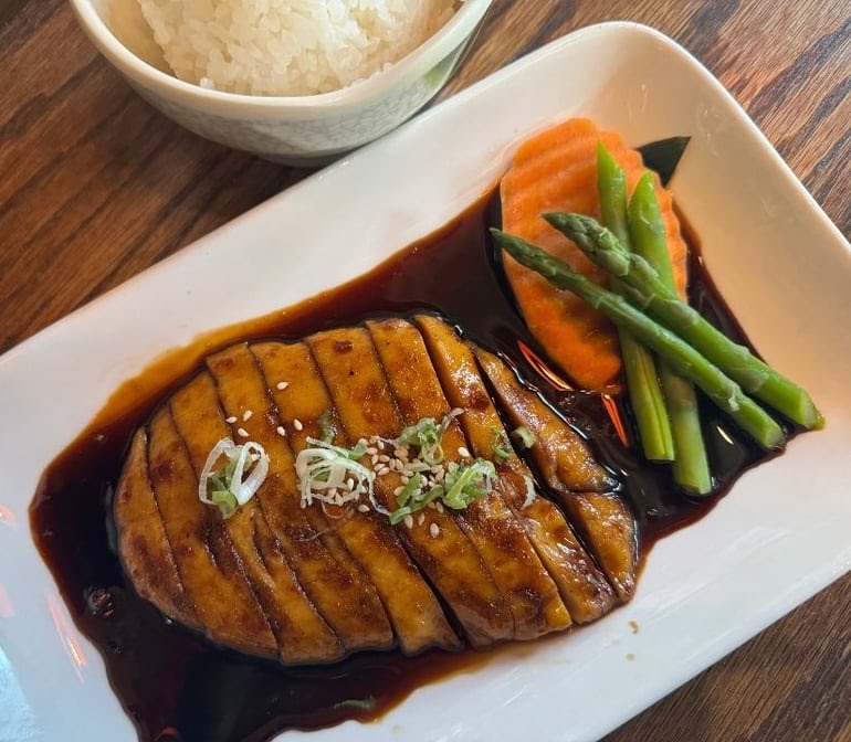 Kizami Sushi by null
