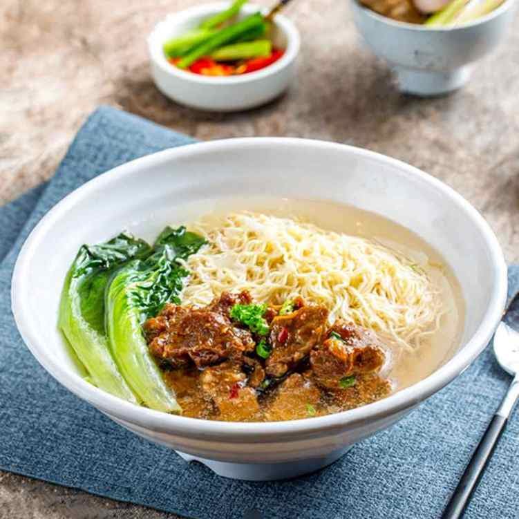 Chef 7 Chinese Food by null