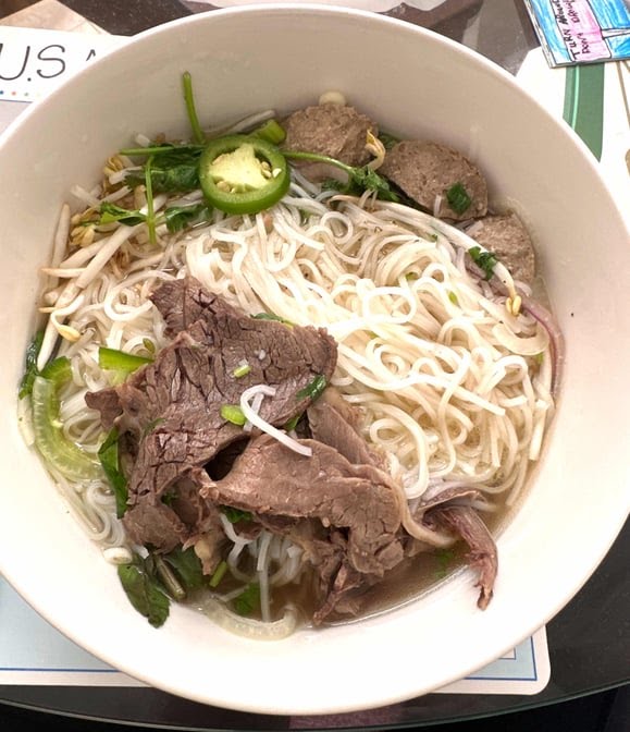 Phở Pasteur by null