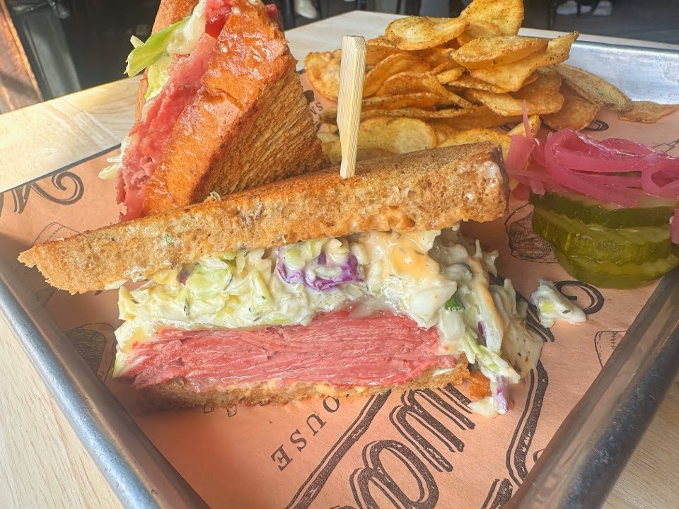 Wayward Bar & Kitchen by null