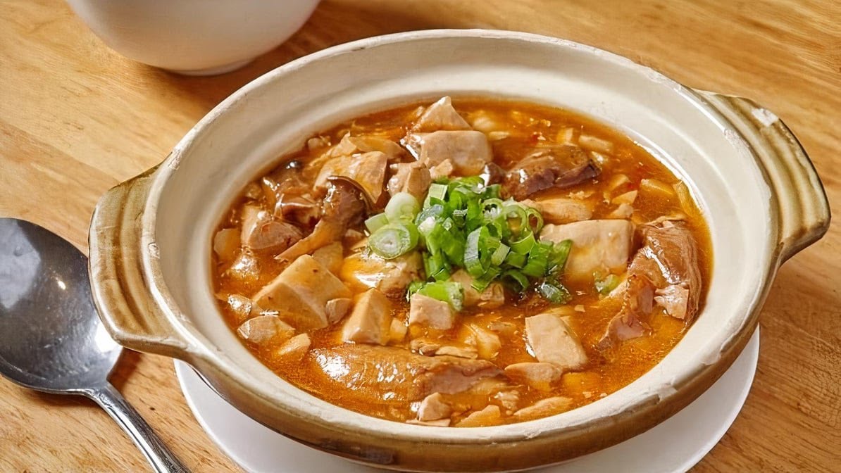 Pine and Crane Silverlake by null