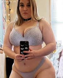 Voluptuous women jpg x Voluptuous women