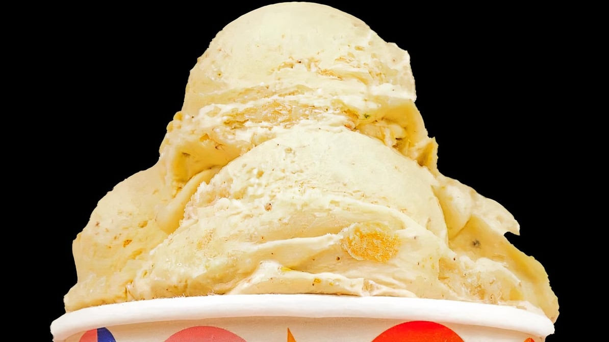 Uli's Gelato Vending Machine and Manufactory by null