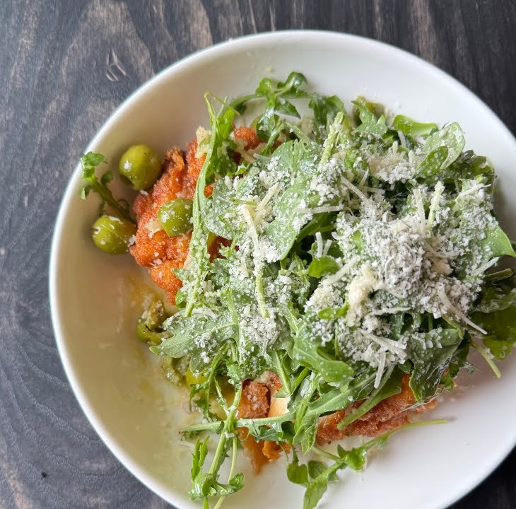 DAMNFiNE pizza by null