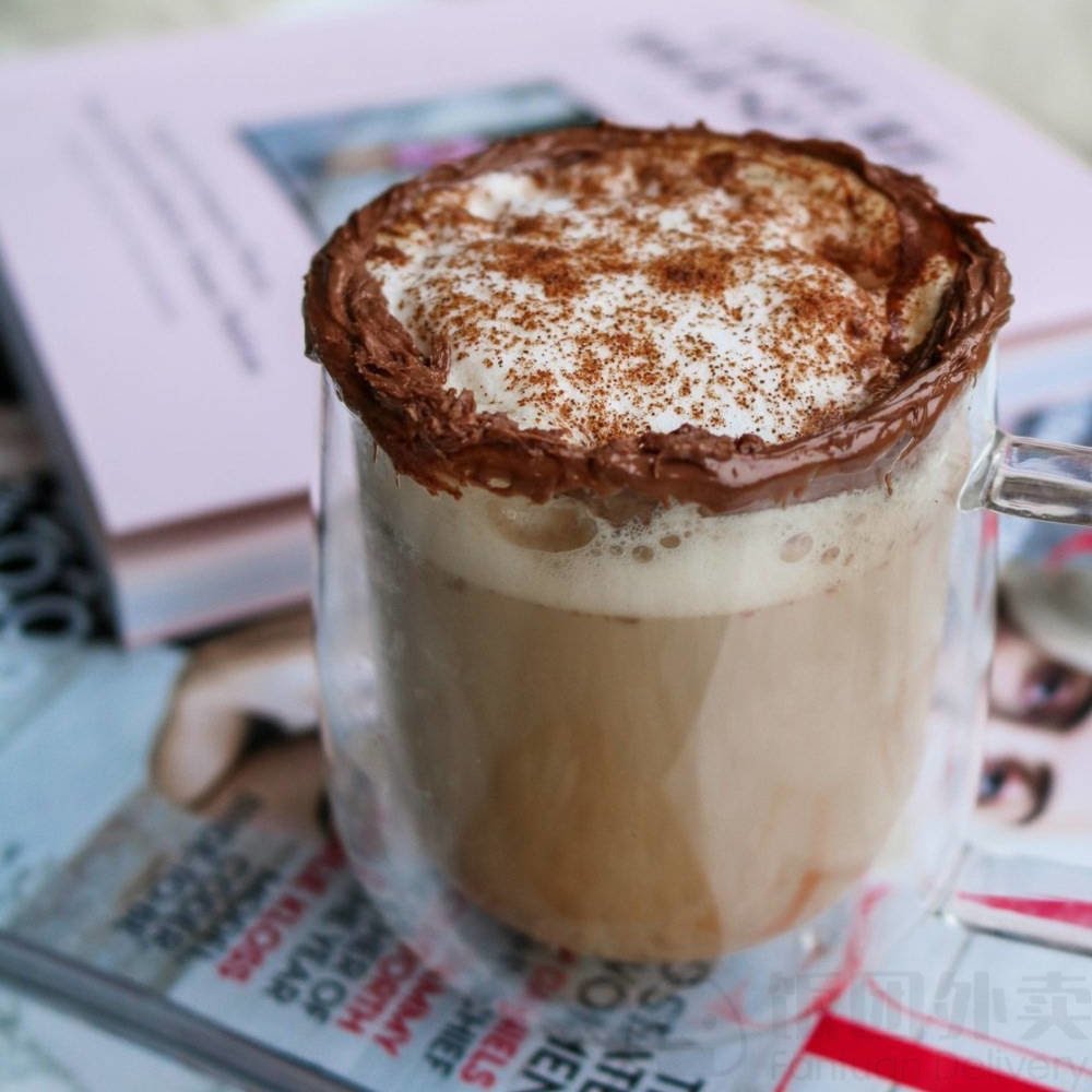 La Luna Tea & Dessert Bar by null