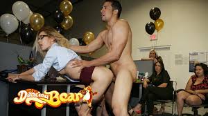 Lady is fucked in doggystyle dancing bear at own party jpg x Dancing bear fuck
