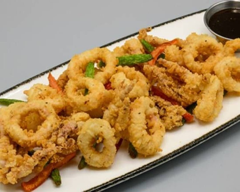 Mitchell's Fish Market by null