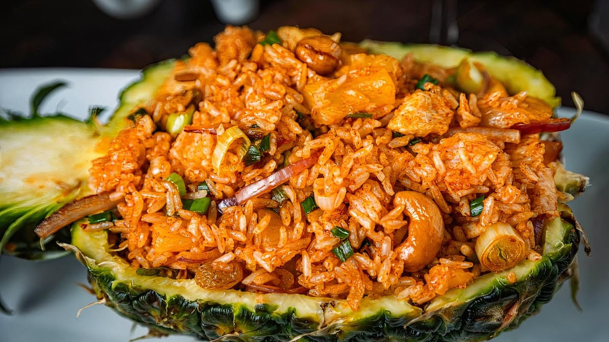 Thai Garden Restaurant & Bar by null