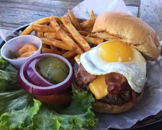 Hughie's Tavern & Grill by null