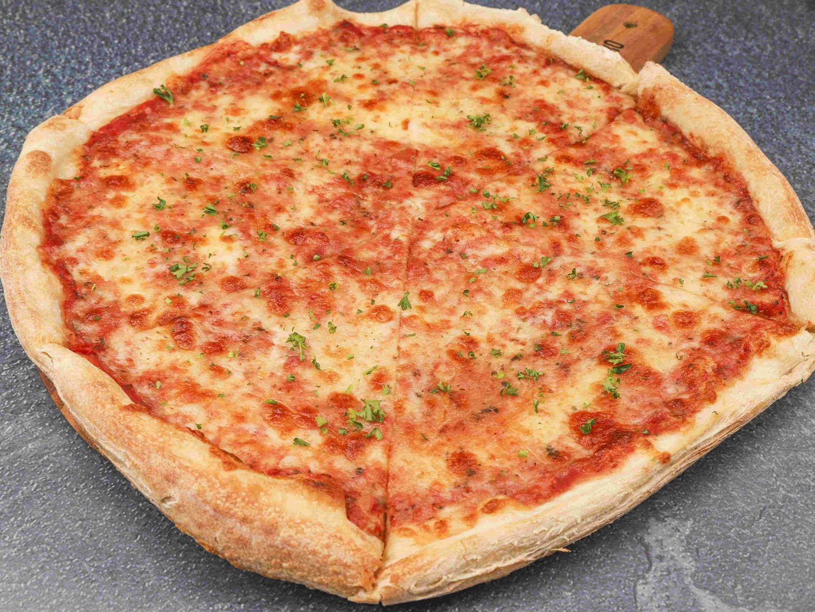 Vic's Italian Restaurant & Pizzeria by null