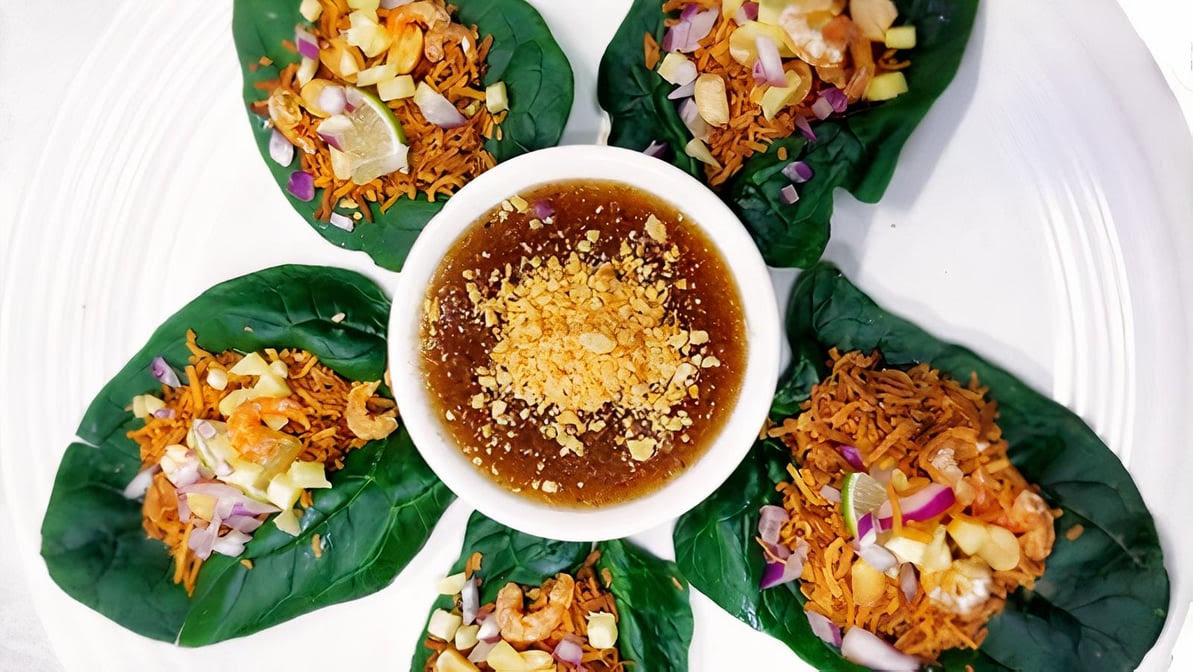 Thai Bistro by null