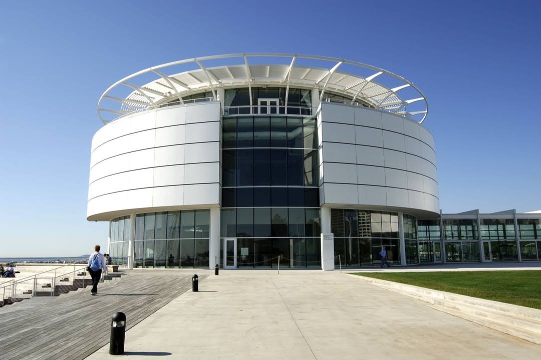 Discovery World by null