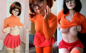 Eag in ppcwiowe jpg x Velma costume