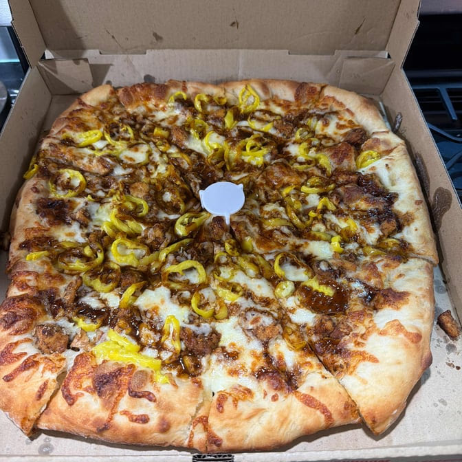 Brandanis Pizza by null