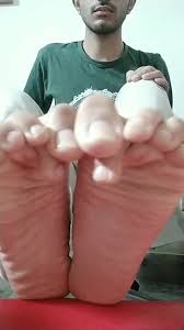 Arabic teenager shows her sexy smelly feet for money jpg x Arab feet