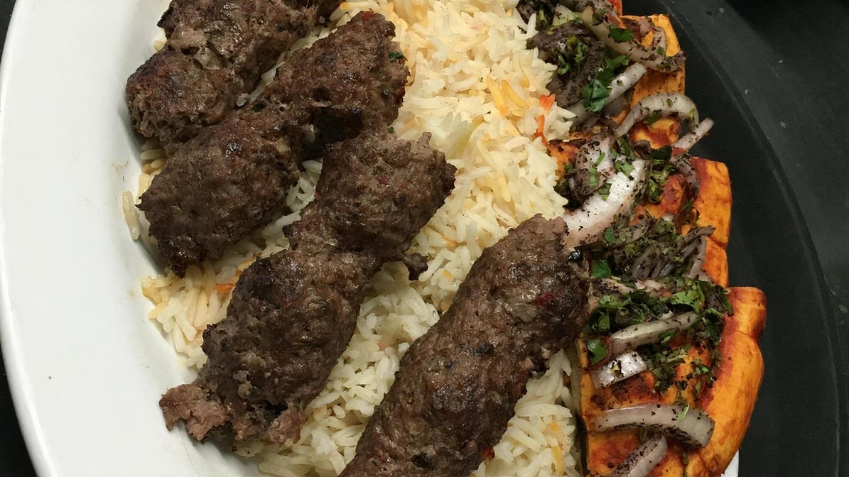 Aloor Halal Grill by null