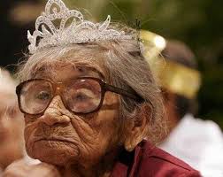 Would you call your grandmother a boluda?