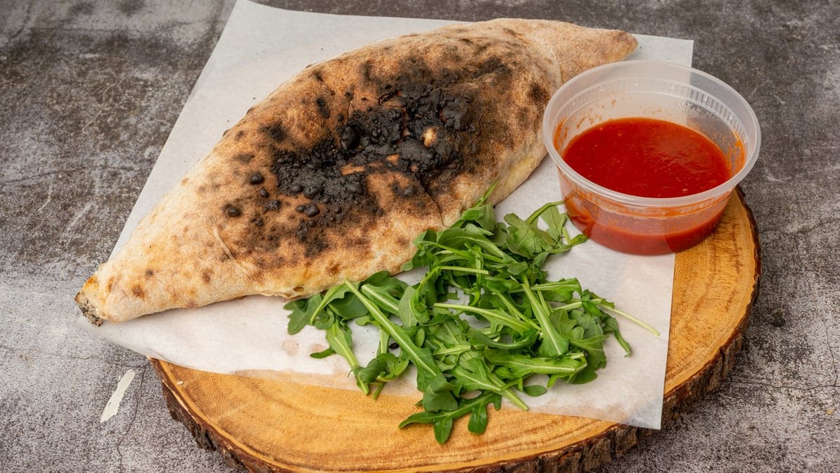 Isola Pizza Bar by null