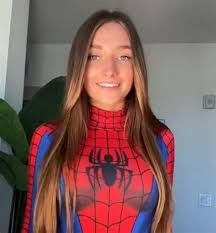 What are some of the stunning photos of the instagram model violet summers jpg x Violet summers nude