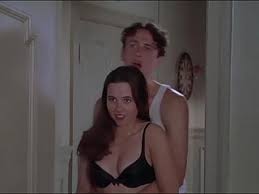 Cardellini strangeland jpg x Linda cardellini